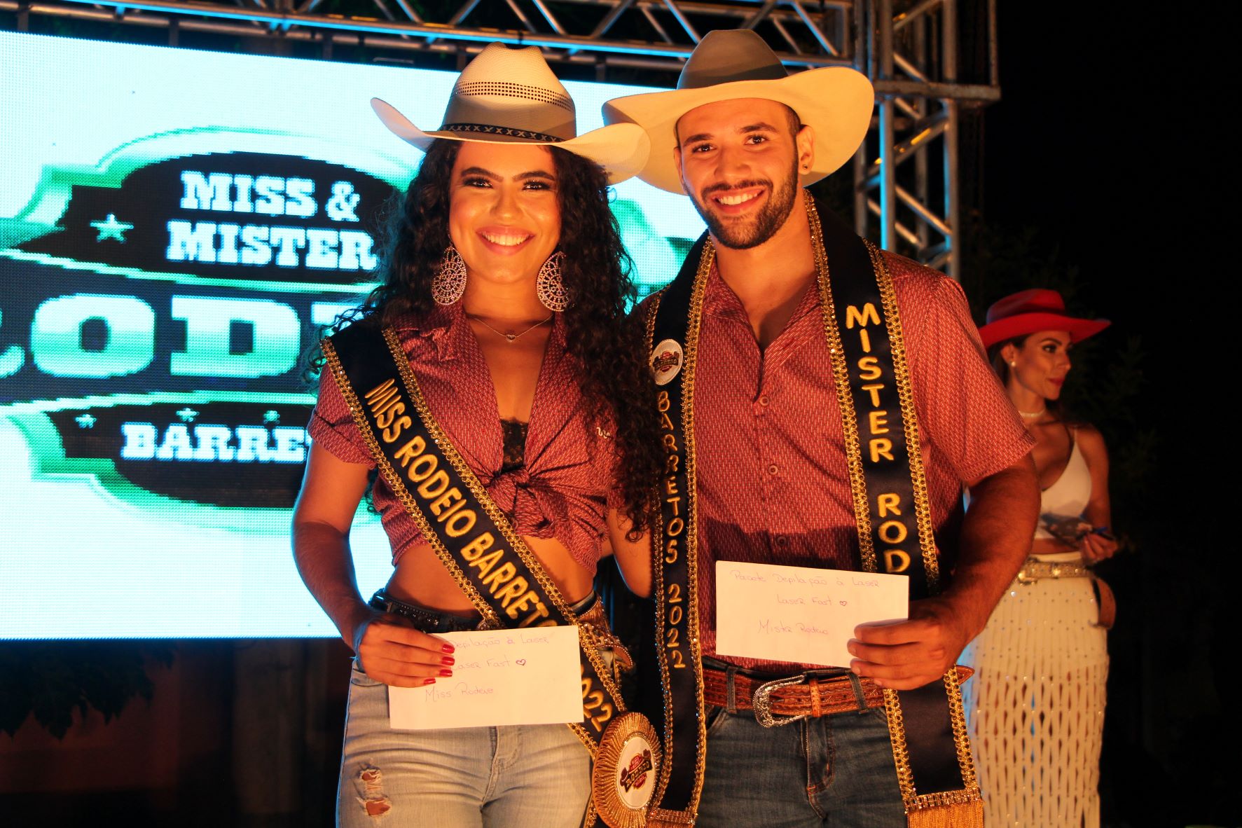 Atuais Miss e Mister Rodeio Brasil se encontram com a Miss Rodeio América  2023 na Festa do Peão de Barretos